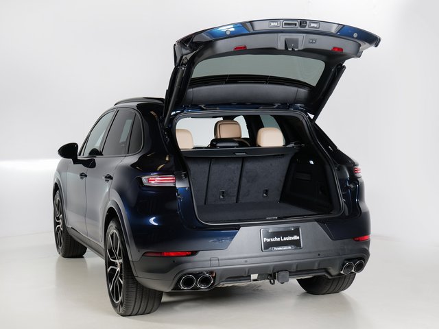 New 2026 Porsche Cayenne AWD/4WD image 32