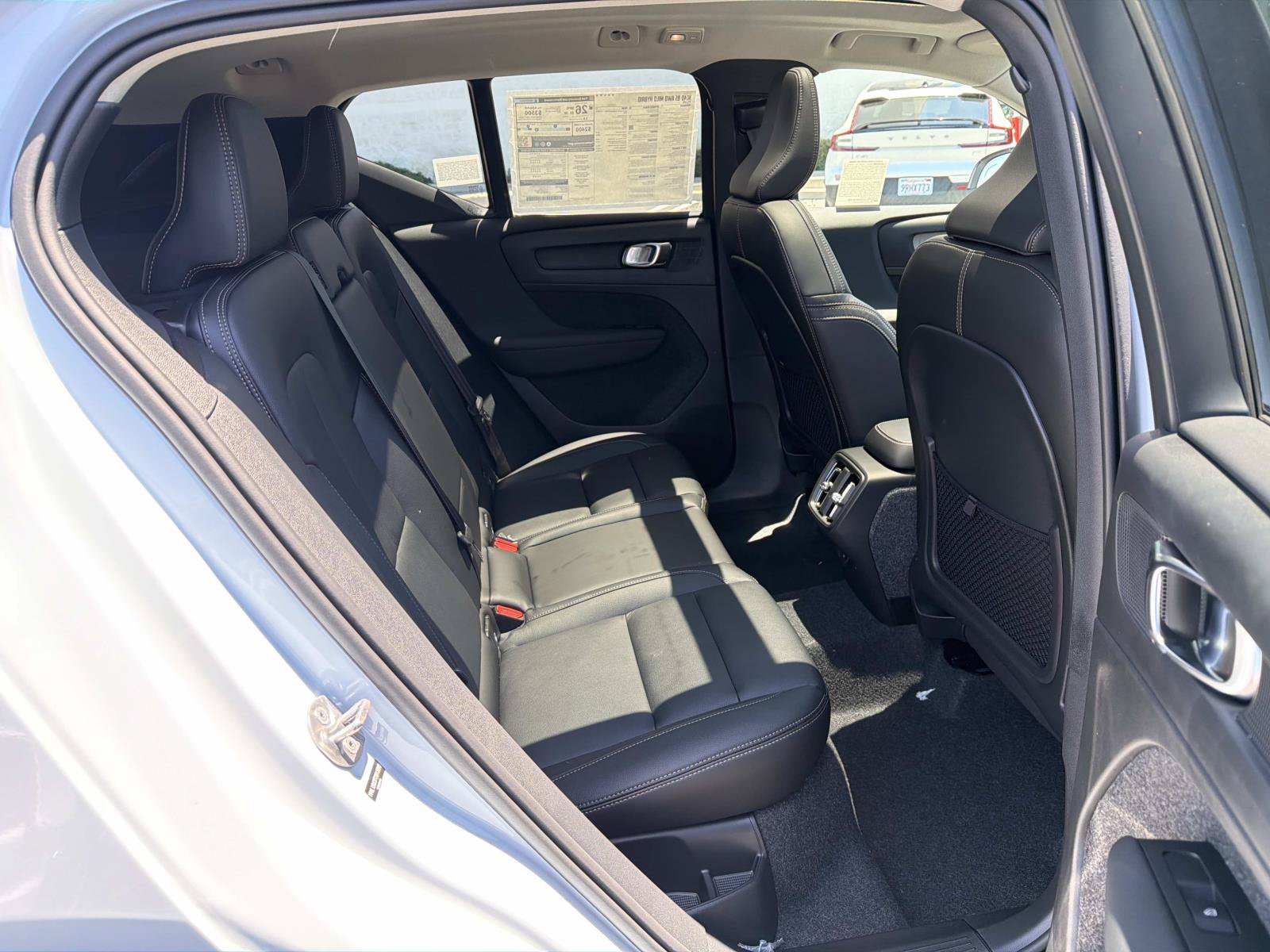 New 2026 Volvo XC40 B5 Plus w/ Protection Package Premier AWD/4WD image 19