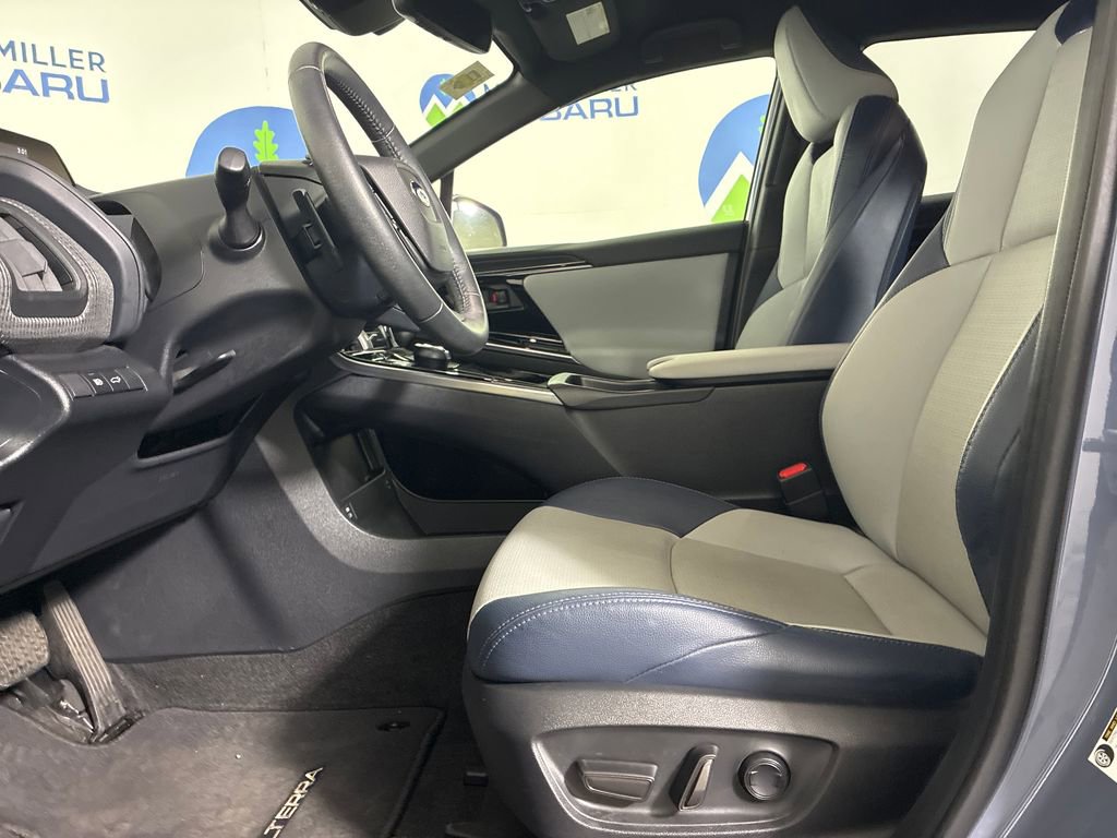Used 2023 Subaru Solterra AWD image 13