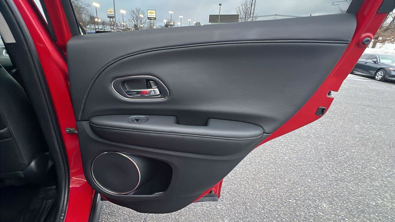 Used 2019 Honda HR-V EX-L image 14