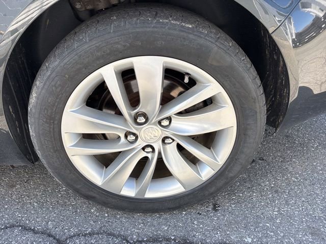 Used 2016 Buick Regal AWD image 21