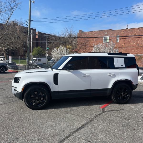 Used 2020 Land Rover Defender 110 HSE image 9