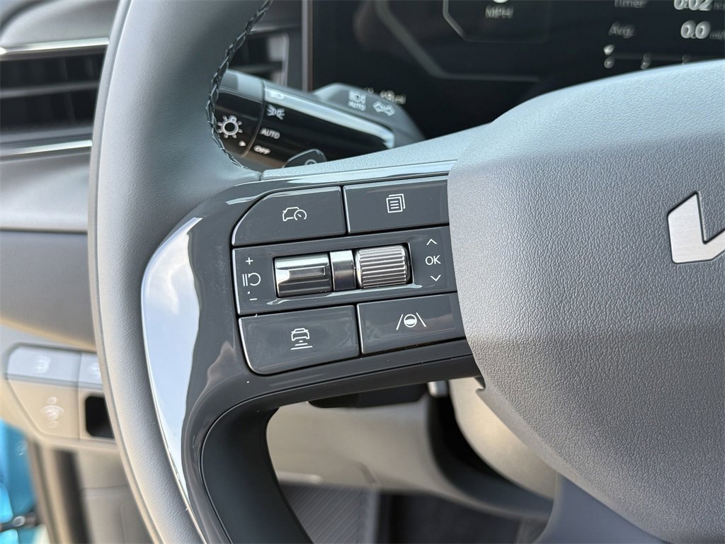 New 2026 Kia EV9 Land w/ Nightfall Edition Package image 31