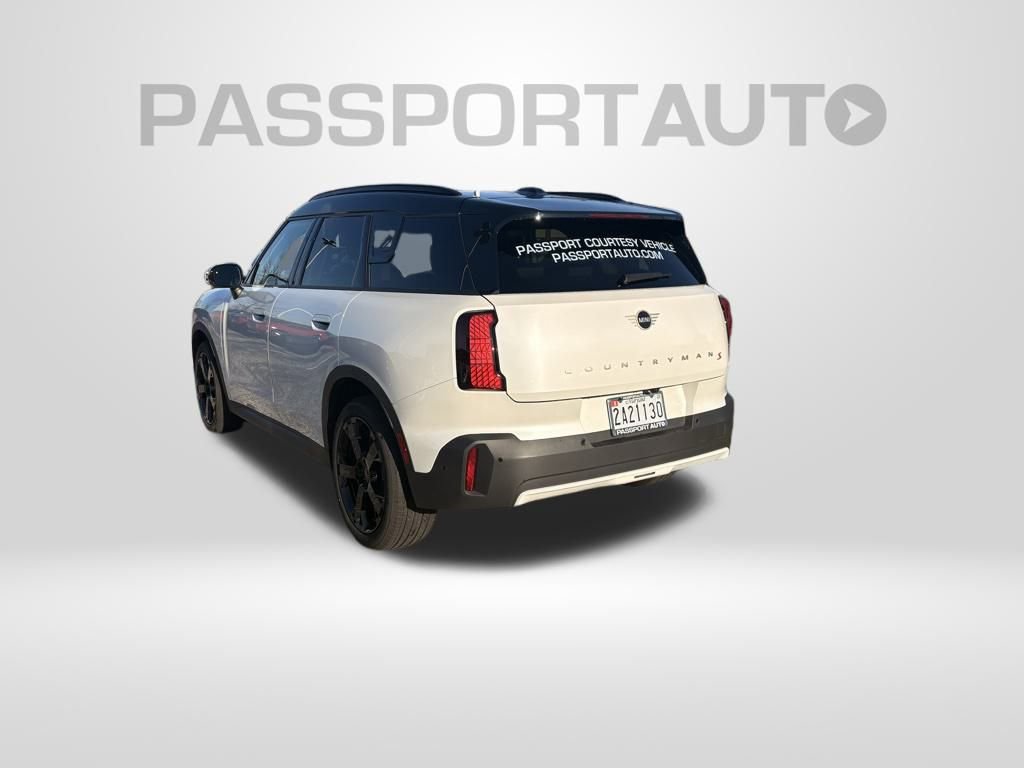Used 2025 MINI Cooper Countryman S w/ Comfort Package Max image 9