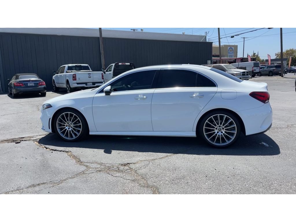 Used 2022 Mercedes-Benz A 220 image 8