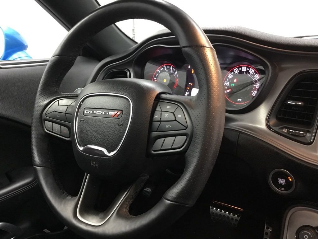 Used 2023 Dodge Challenger R/T w/ Blacktop Package image 31