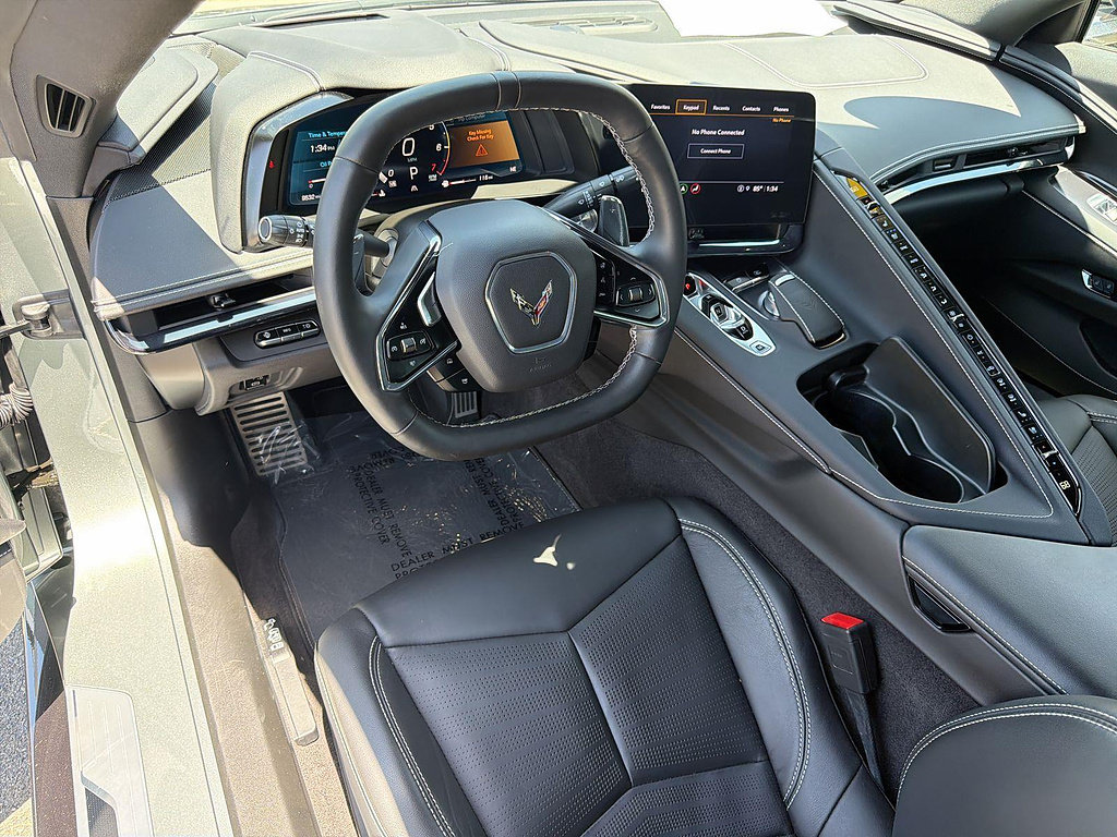 Used 2023 Chevrolet Corvette Stingray Preferred Cpe w/ Z51 Performance Package RWD image 6