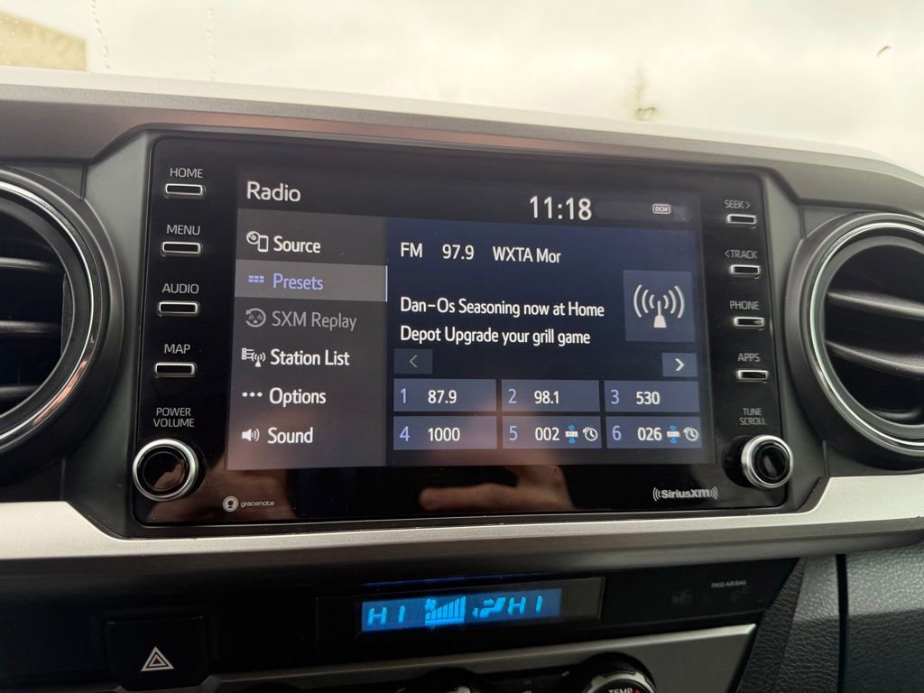 Certified 2022 Toyota Tacoma SR5 AWD/4WD image 17