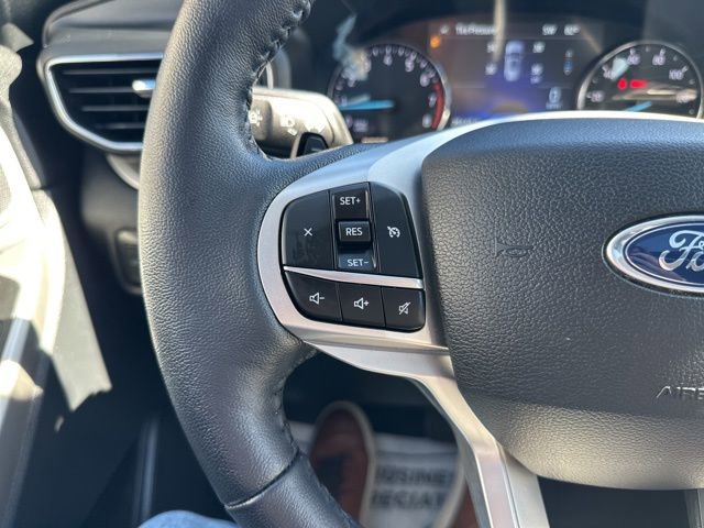 Used 2021 Ford Explorer XLT w/ Equipment Group 202A image 24