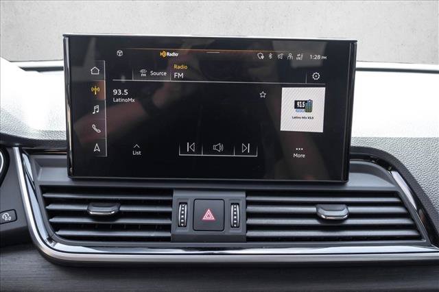 Certified 2024 Audi Q5 e Premium w/ Convenience Package AWD/4WD image 16