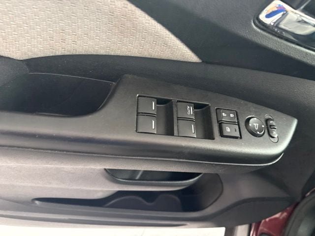 Used 2015 Honda CR-V EX image 18