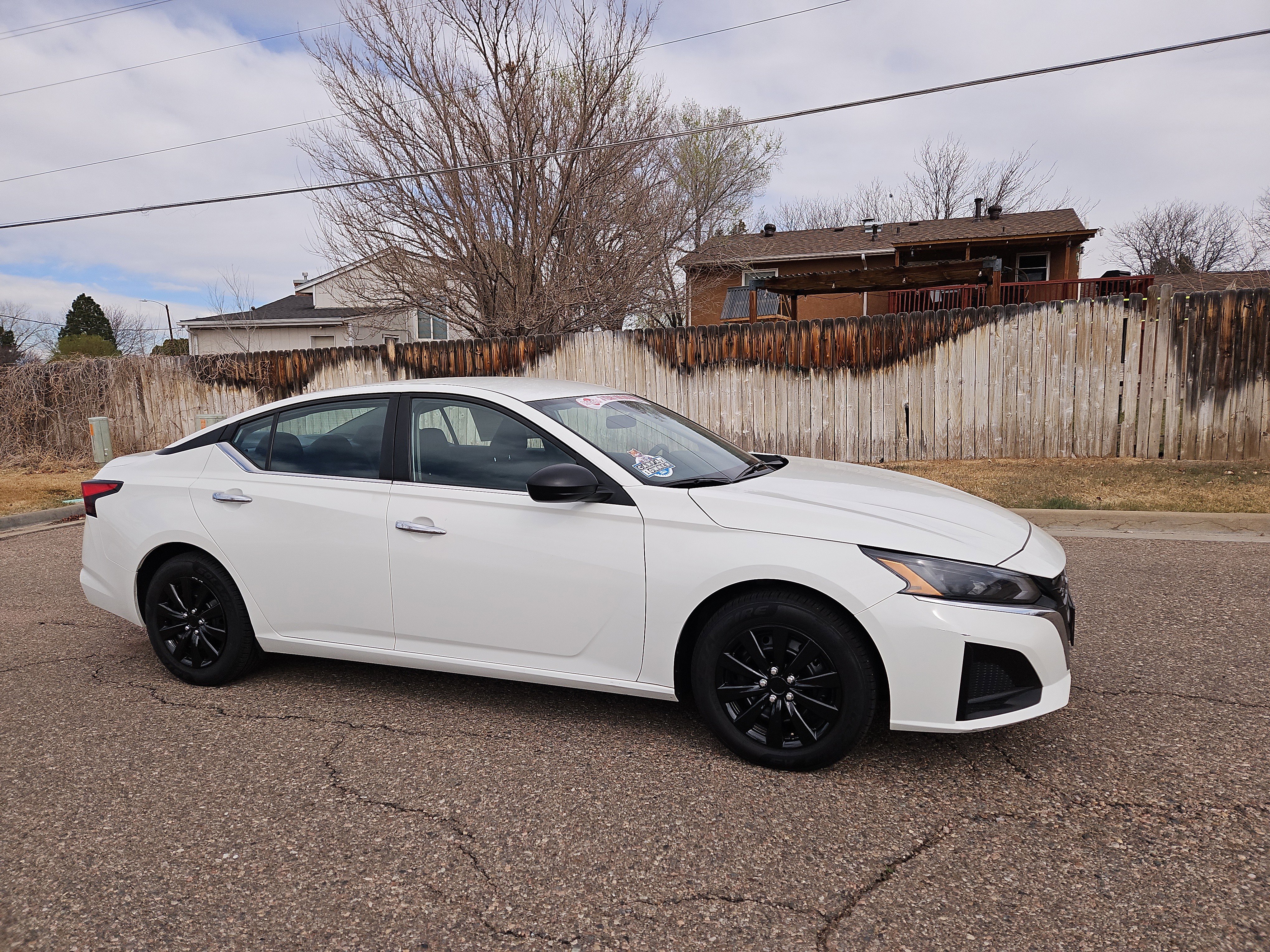 Used 2024 Nissan Altima 2.5 S image 3