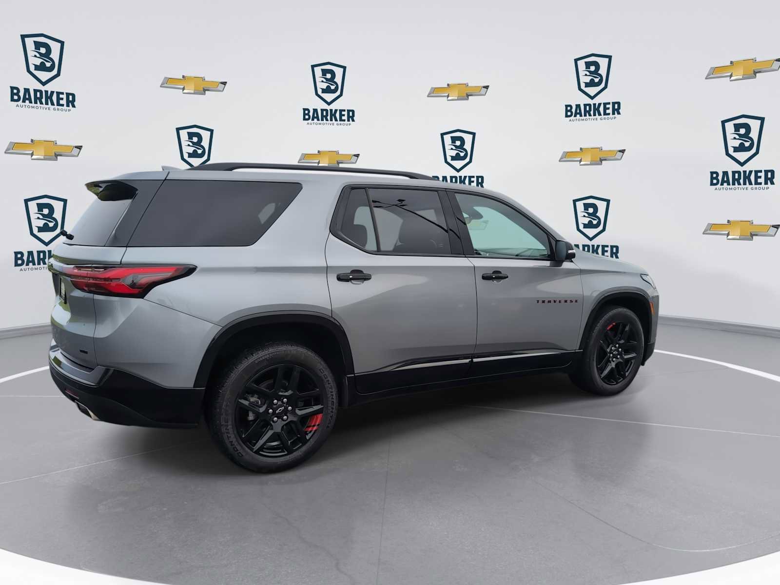 Used 2023 Chevrolet Traverse Premier w/ Redline Edition AWD/4WD image 8
