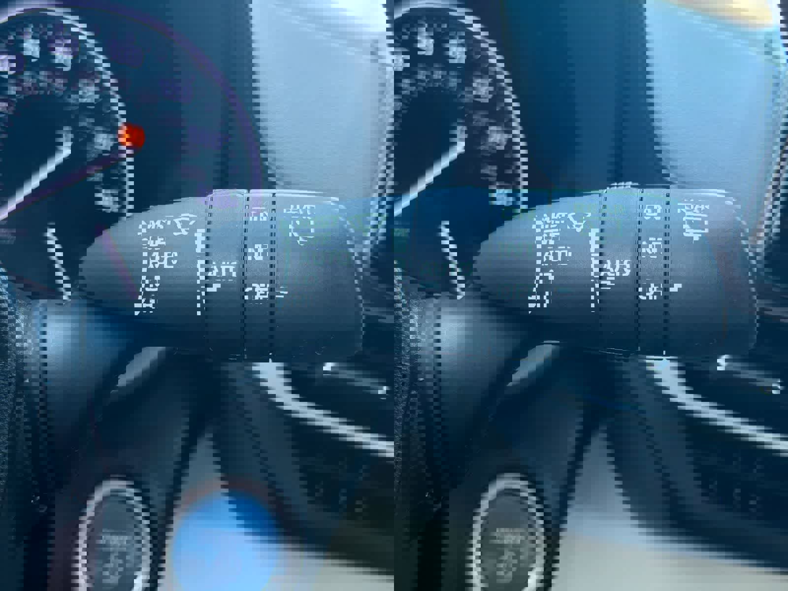 Used 2022 Toyota Sienna Platinum image 28