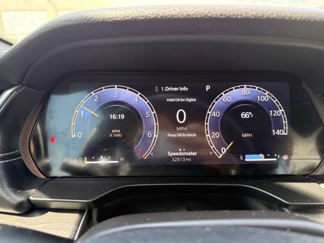 Used 2023 Jeep Grand Cherokee L Limited w/ Luxury Tech Group II AWD/4WD image 9
