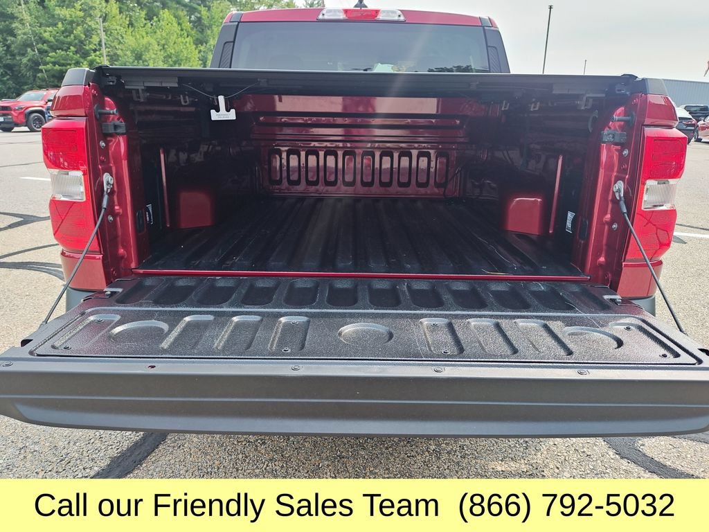 Used 2025 Ford Maverick XLT w/ Equipment Group 302A AWD/4WD image 24