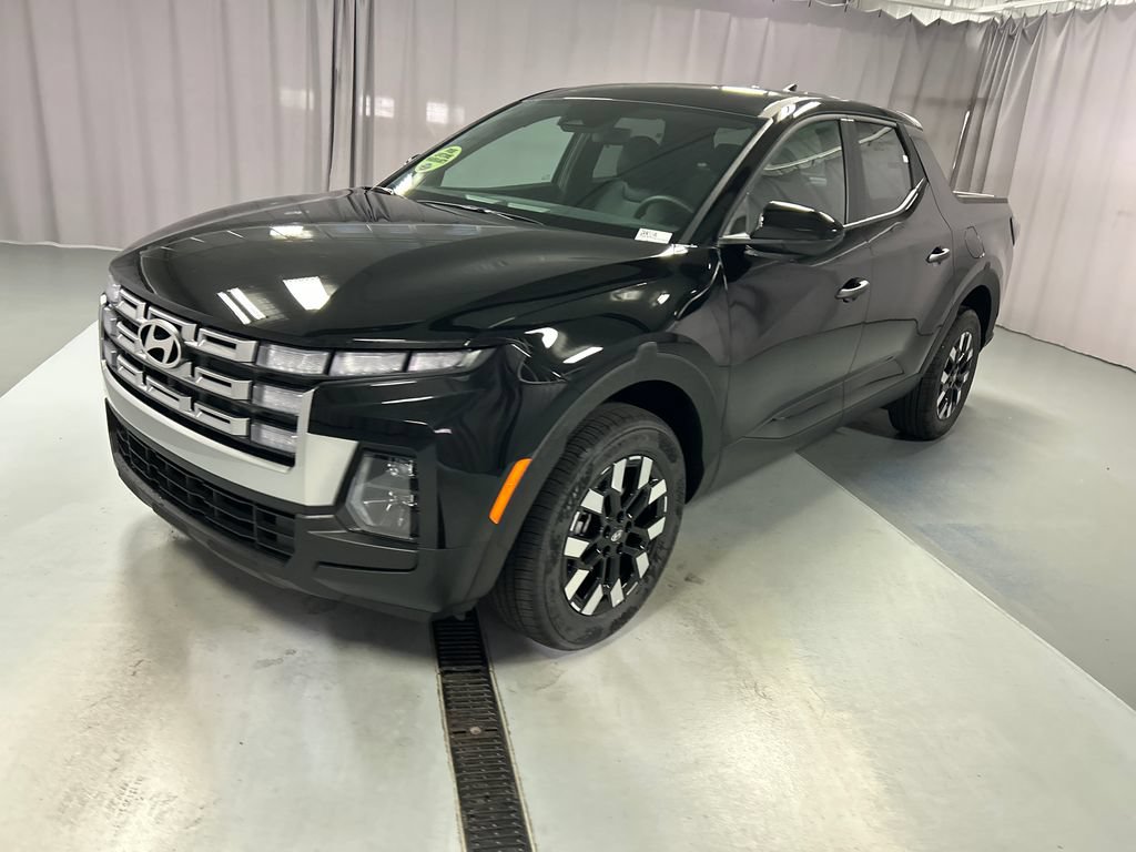 New 2027 Hyundai Santa Cruz SE AWD/4WD image 3