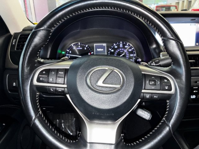 Used 2017 Lexus GS 200t w/ Preferred Accessory Package RWD image 21