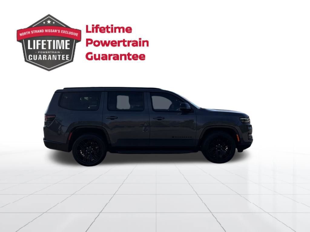 Used 2023 Jeep Wagoneer Series II AWD/4WD image 7
