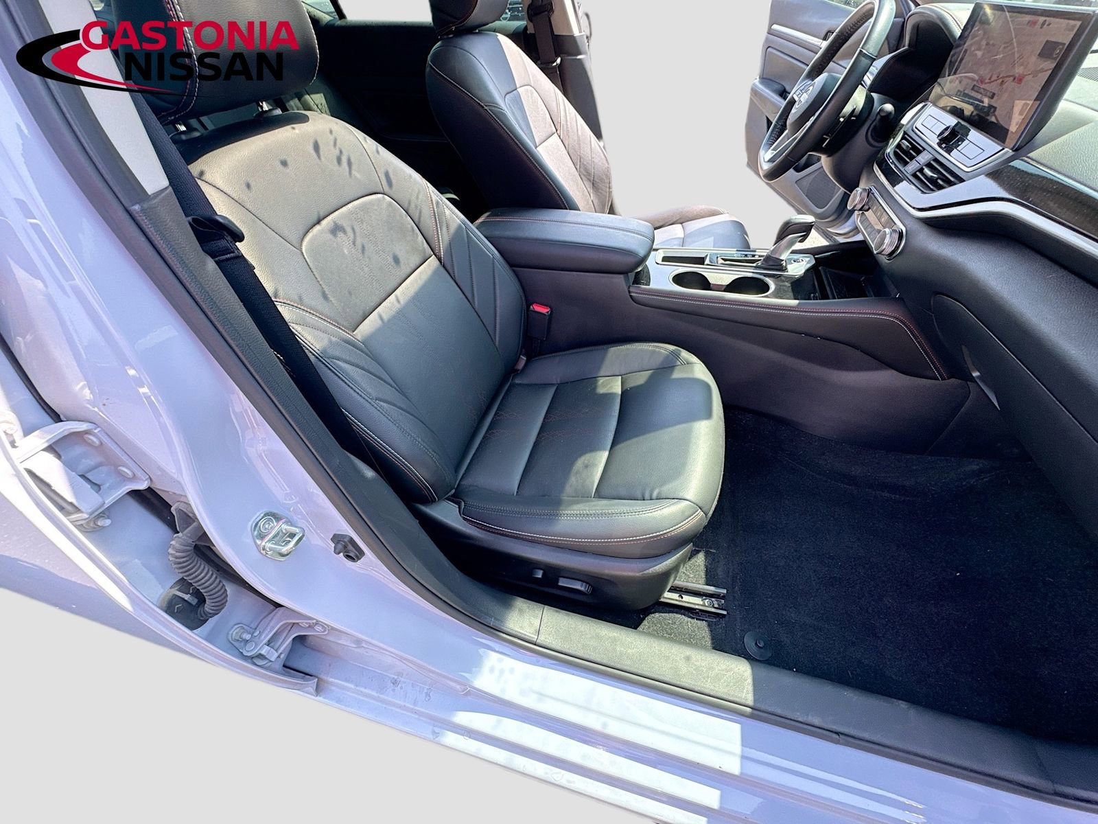 Used 2024 Nissan Altima 2.5 SR w/ SR Premium Package FWD image 35