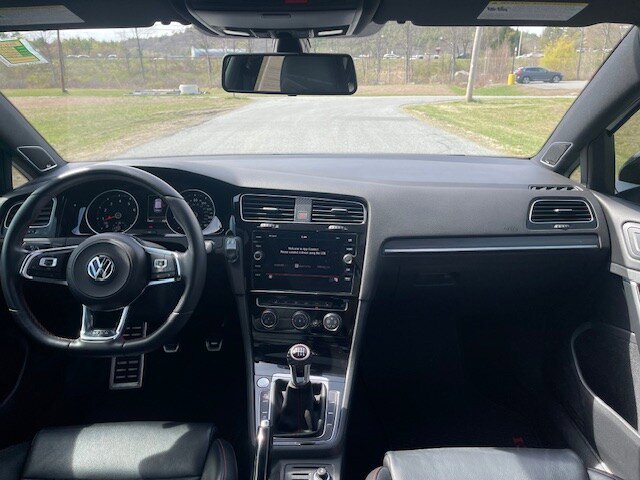 Used 2019 Volkswagen GTI SE w/ SE Experience Package FWD image 11