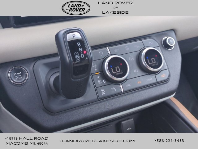 Used 2023 Land Rover Defender 110 X-Dynamic SE AWD/4WD image 9