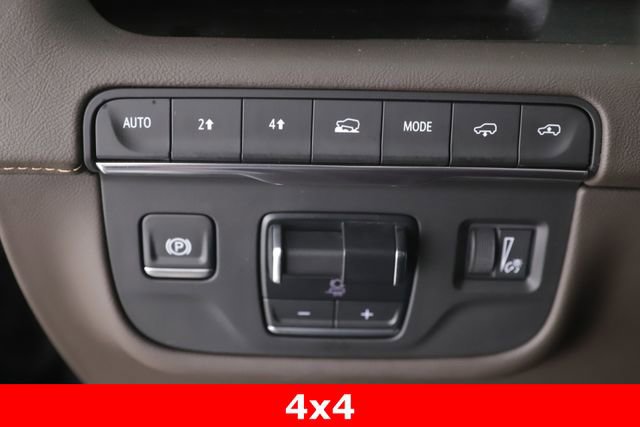 Used 2024 Cadillac Escalade Premium Luxury w/ Performance Package AWD/4WD image 22