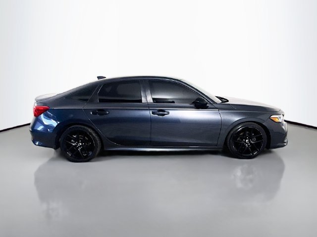 Used 2023 Honda Civic Sport image 11