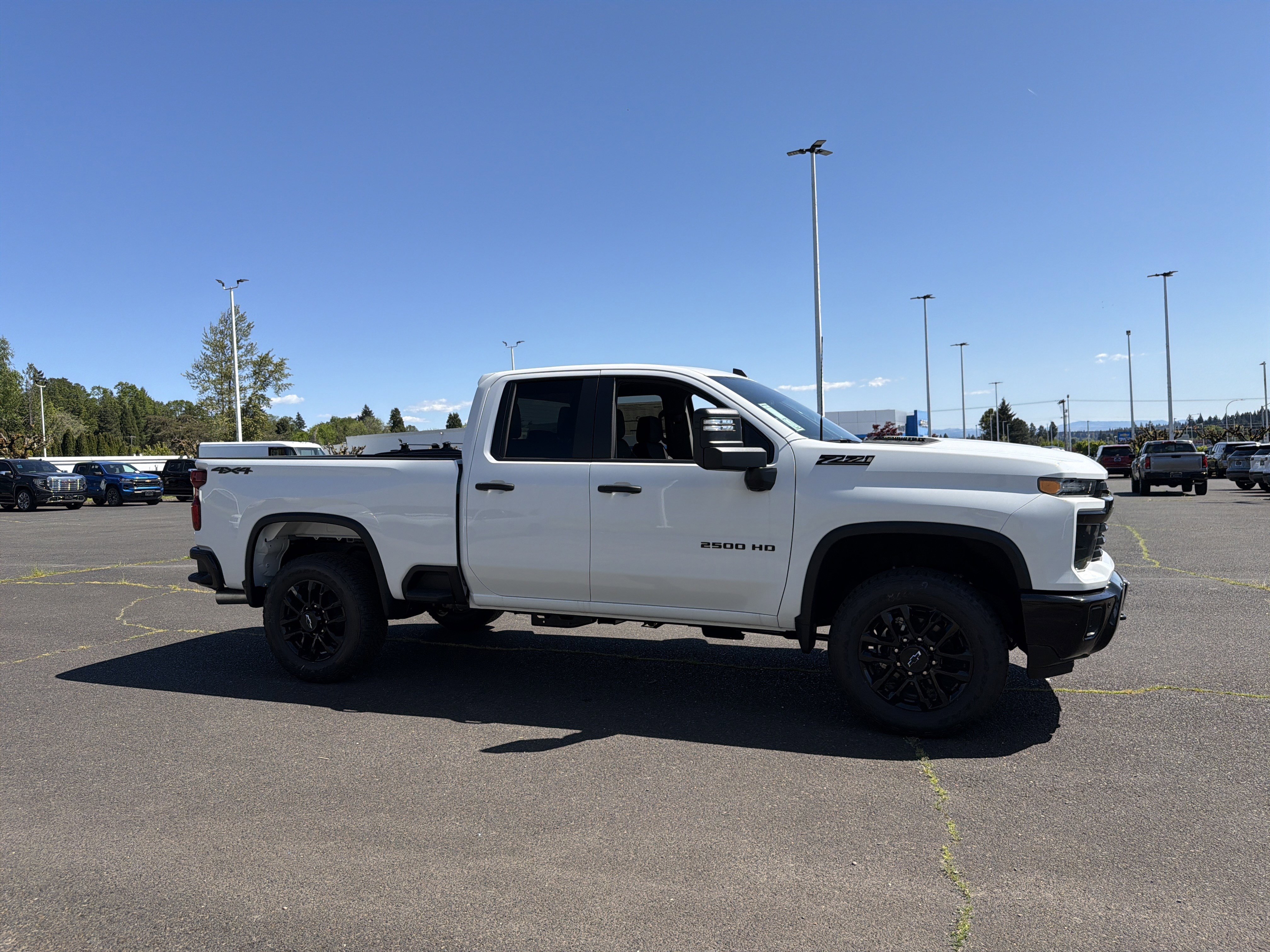 New 2026 Chevrolet Silverado 2500 Custom w/ Custom Value Package AWD/4WD image 7