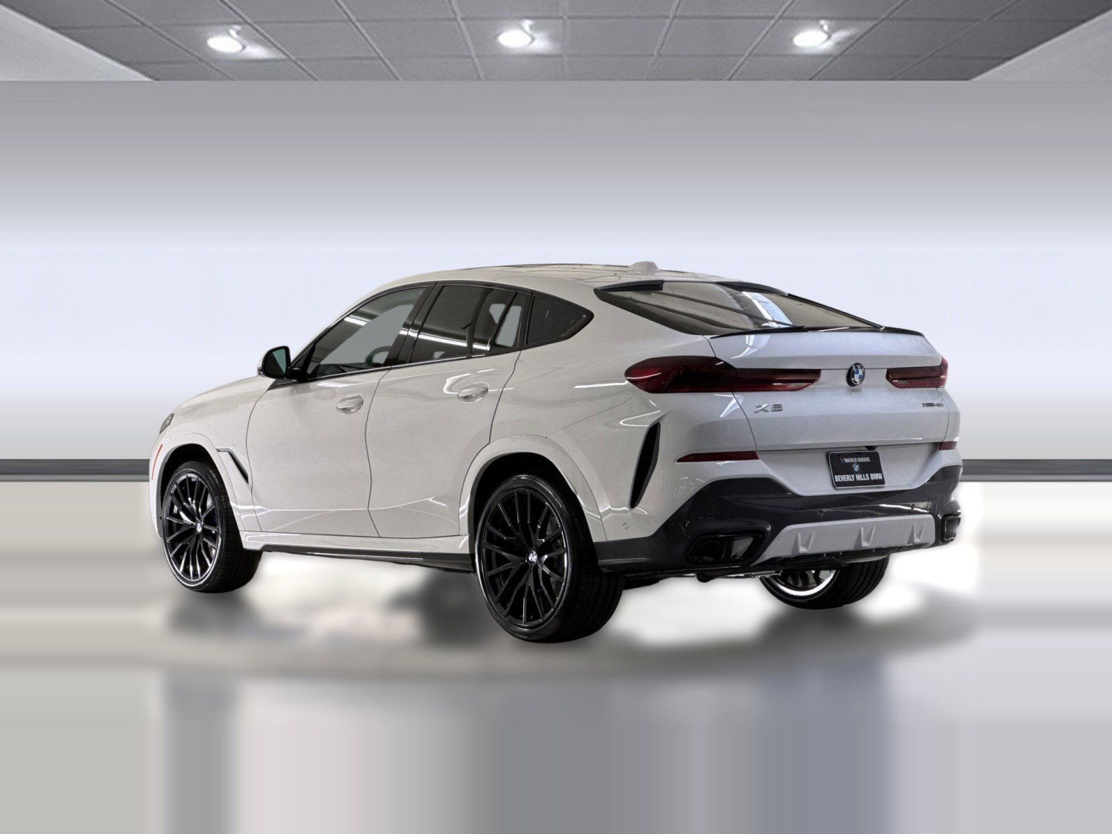 New 2027 BMW X6 xDrive40i w/ Climate Comfort Package AWD/4WD image 3