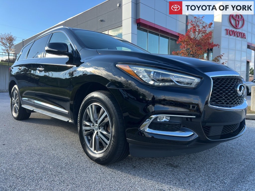 Used 2020 INFINITI QX60 Luxe w/ Essential Package