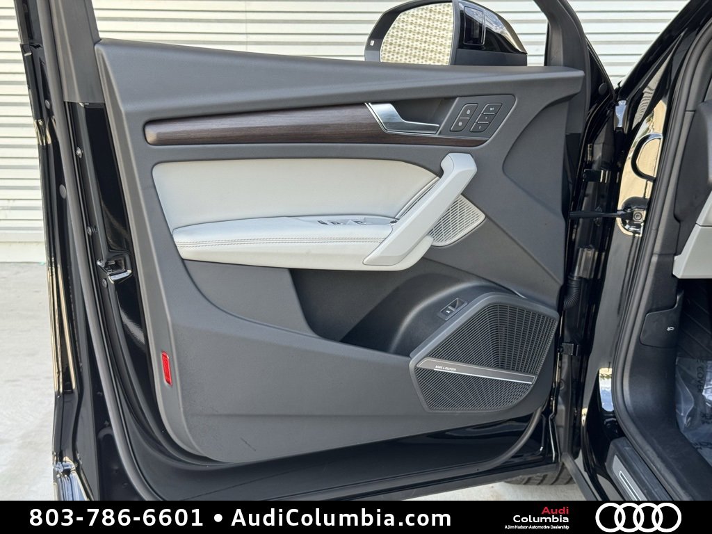 Certified 2025 Audi Q5 2.0T Premium Plus image 22