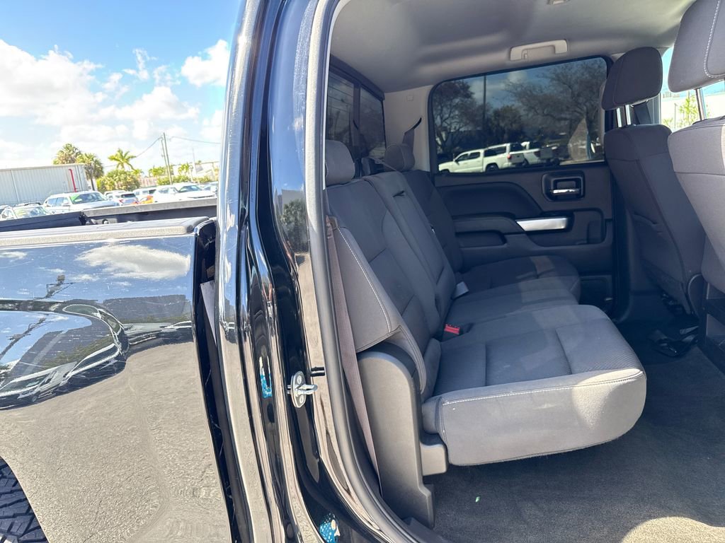 Used 2017 Chevrolet Silverado 1500 LT w/ All Star Edition image 27