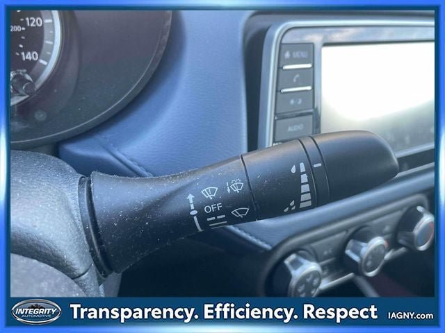 Used 2025 Nissan Versa SV w/ Trunk Package FWD image 25