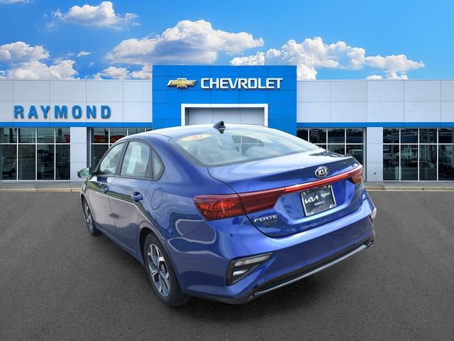 Used 2020 Kia Forte LXS FWD image 5