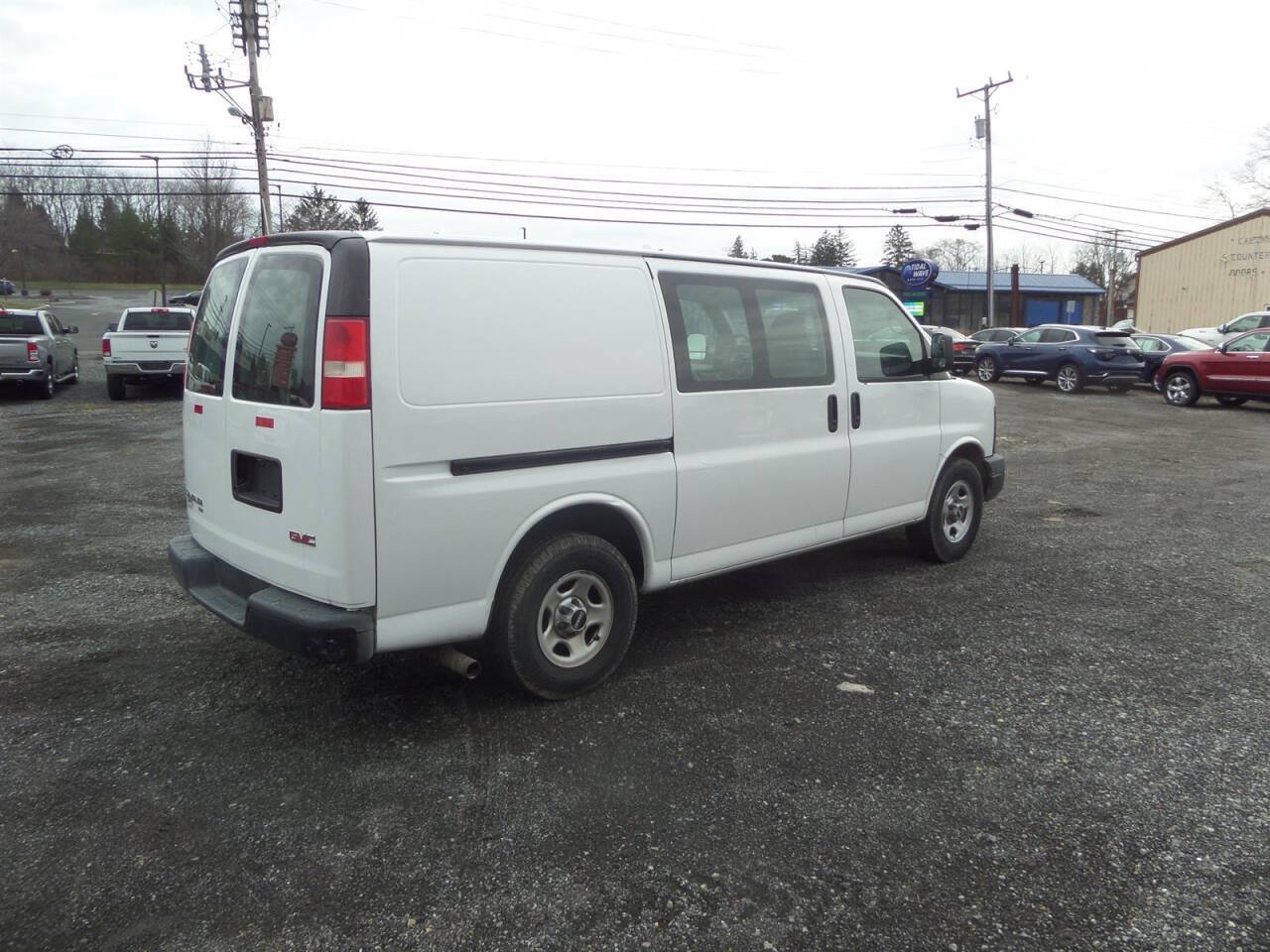 Used 2008 GMC Savana 1500 AWD image 4