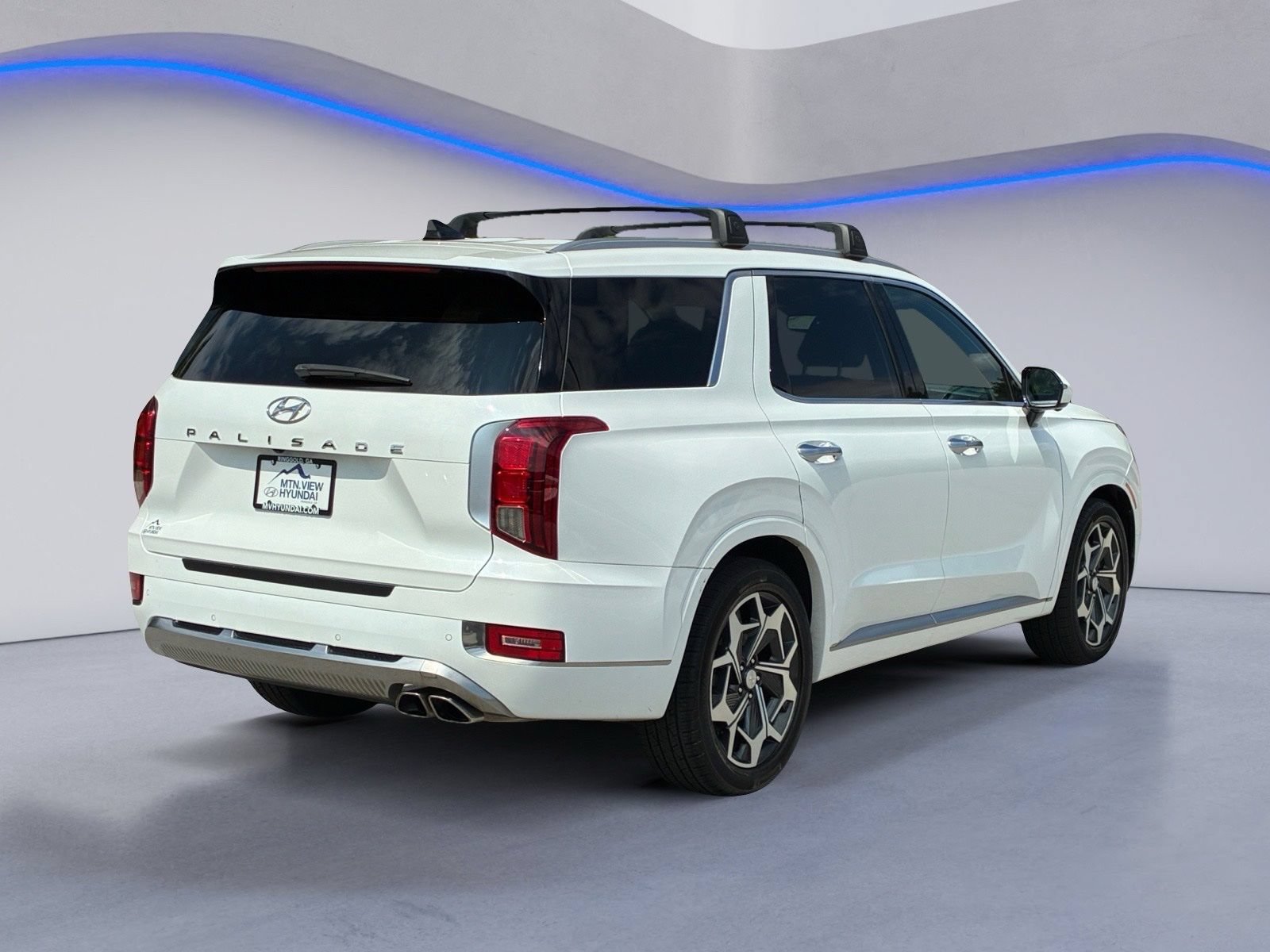 Used 2022 Hyundai Palisade Calligraphy FWD image 3