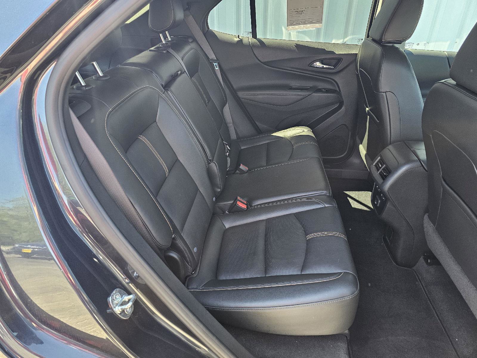 Used 2022 Chevrolet Equinox Premier image 14