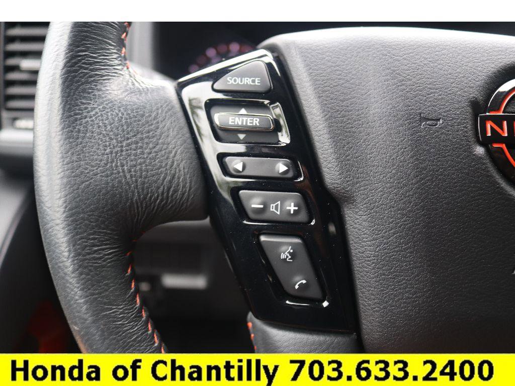 Used 2023 Nissan Frontier PRO-4X w/ Technology Package image 12