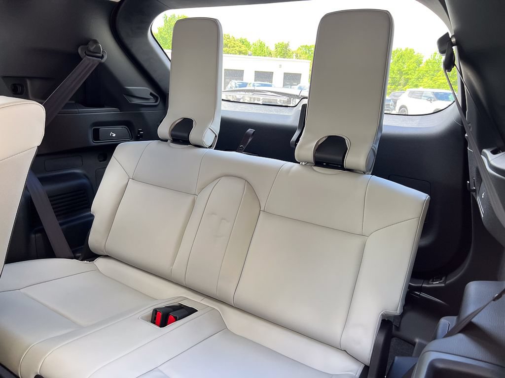 New 2026 Mitsubishi Outlander SE AWD/4WD image 16