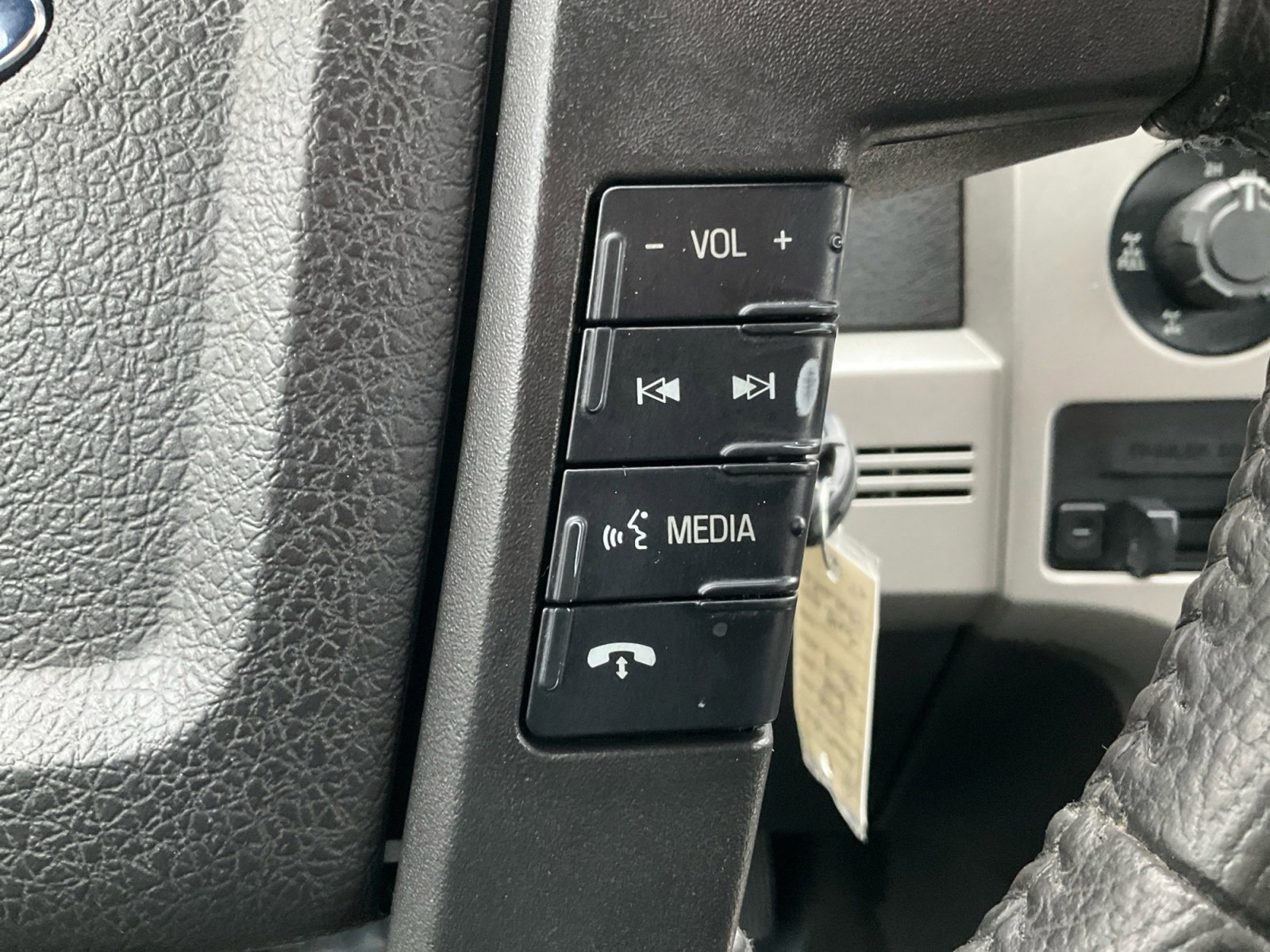 Used 2014 Ford F150 FX4 w/ Equipment Group 402A Luxury image 18