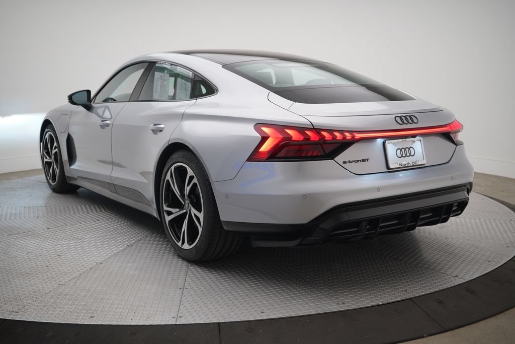 Used 2023 Audi e-tron GT Prestige AWD/4WD image 3