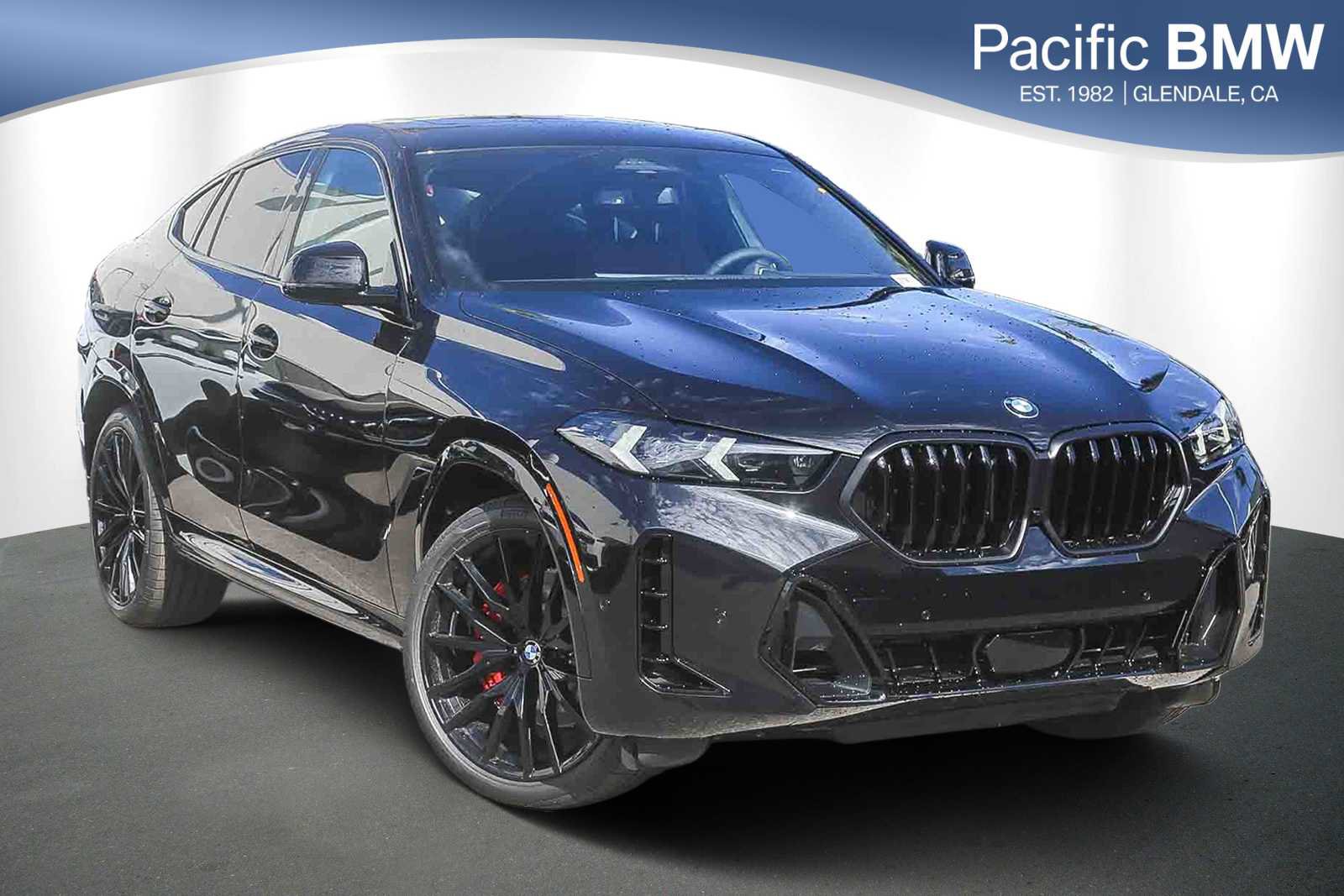 New 2026 BMW X6 xDrive40i w/ Premium Package