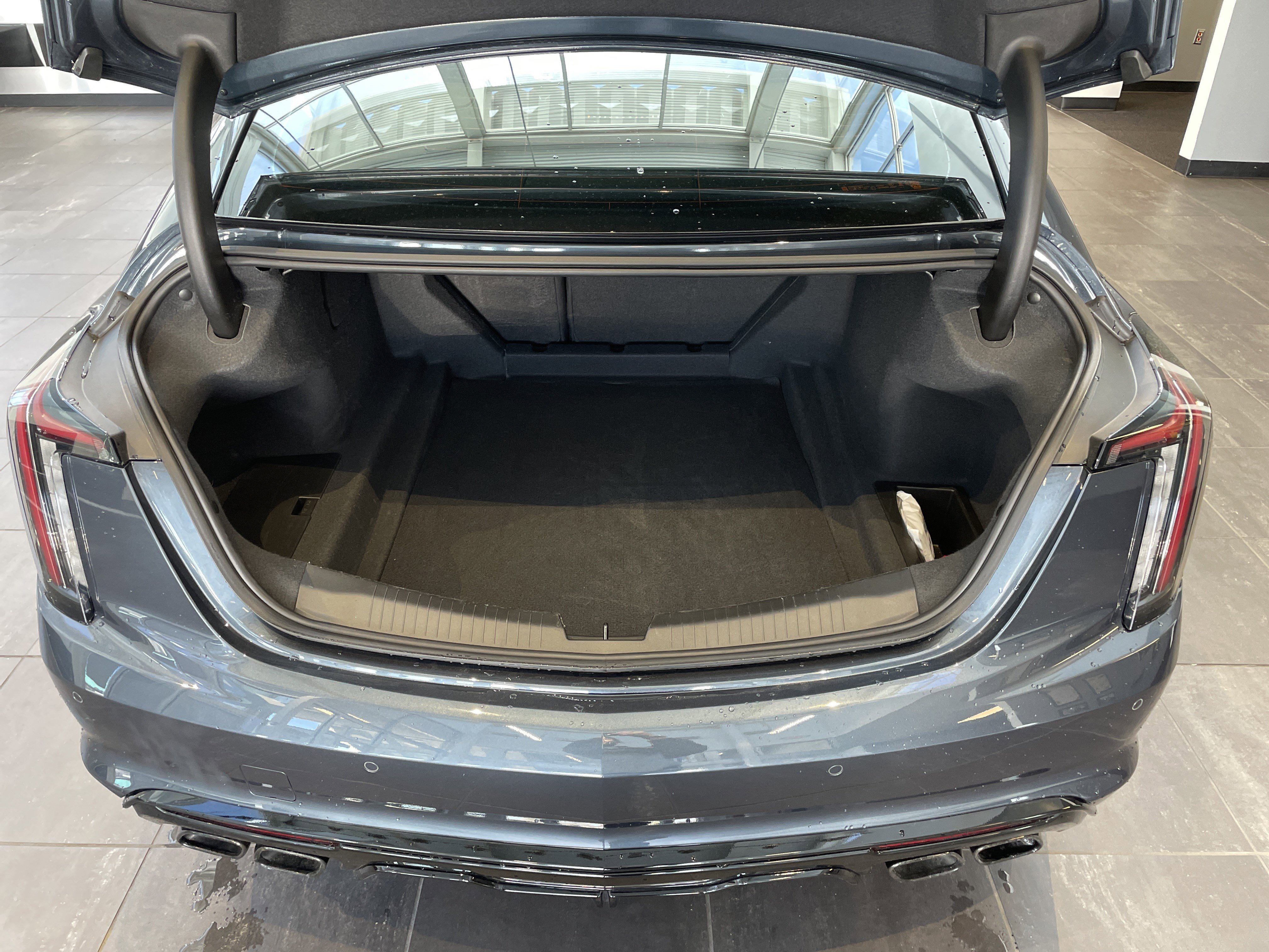 Used 2026 Cadillac CT5 V Blackwing w/ Super Cruise 1 Package image 40