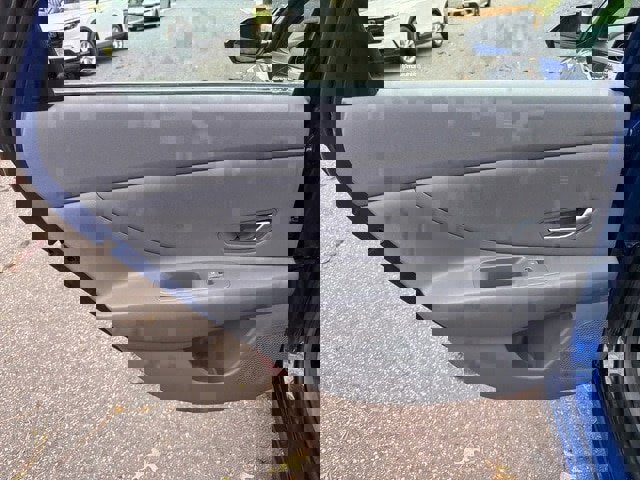 Certified 2022 Hyundai Elantra SEL w/ Convenience Package image 14