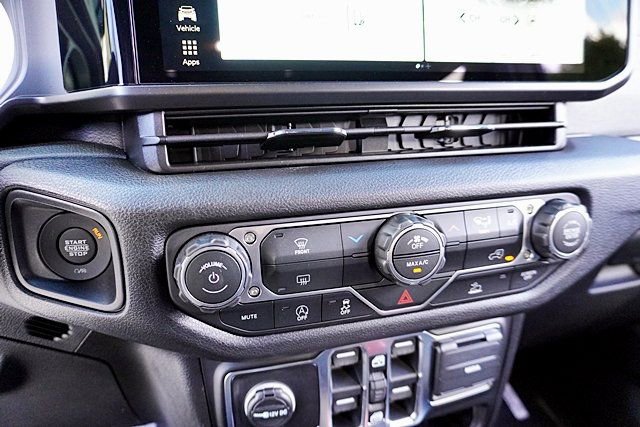 New 2026 Jeep Wrangler Unlimited Sport S image 31