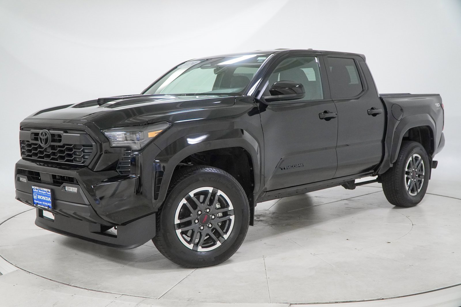 Used 2024 Toyota Tacoma TRD Sport