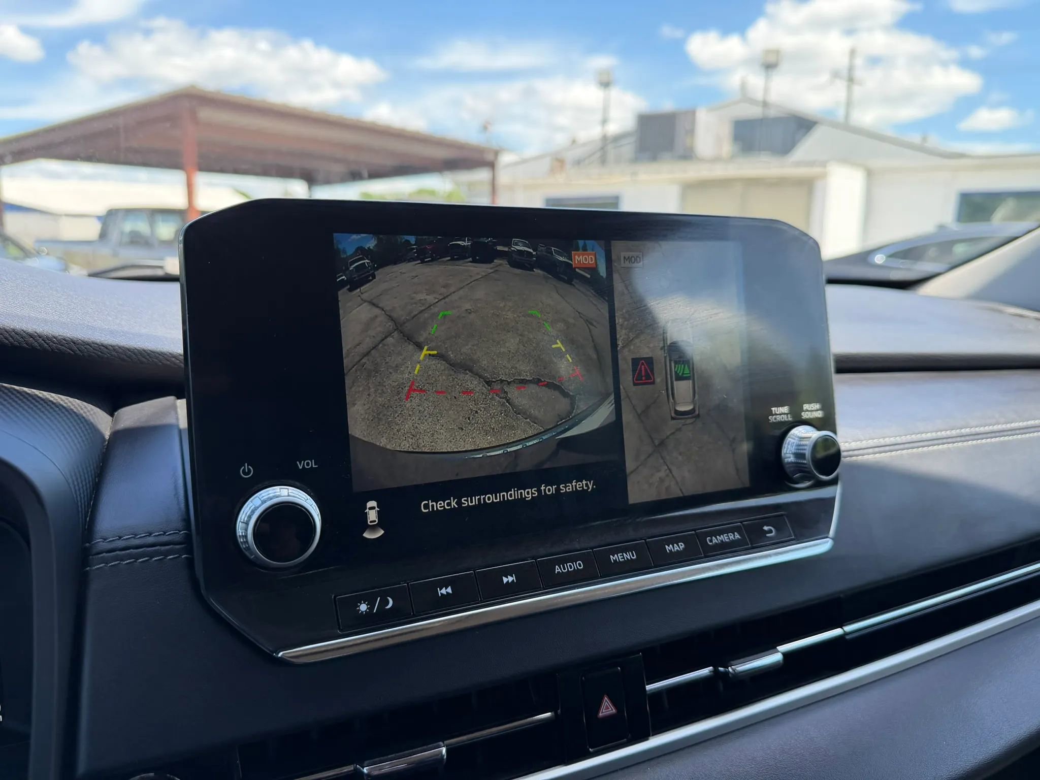 Used 2022 Mitsubishi Outlander SE image 13