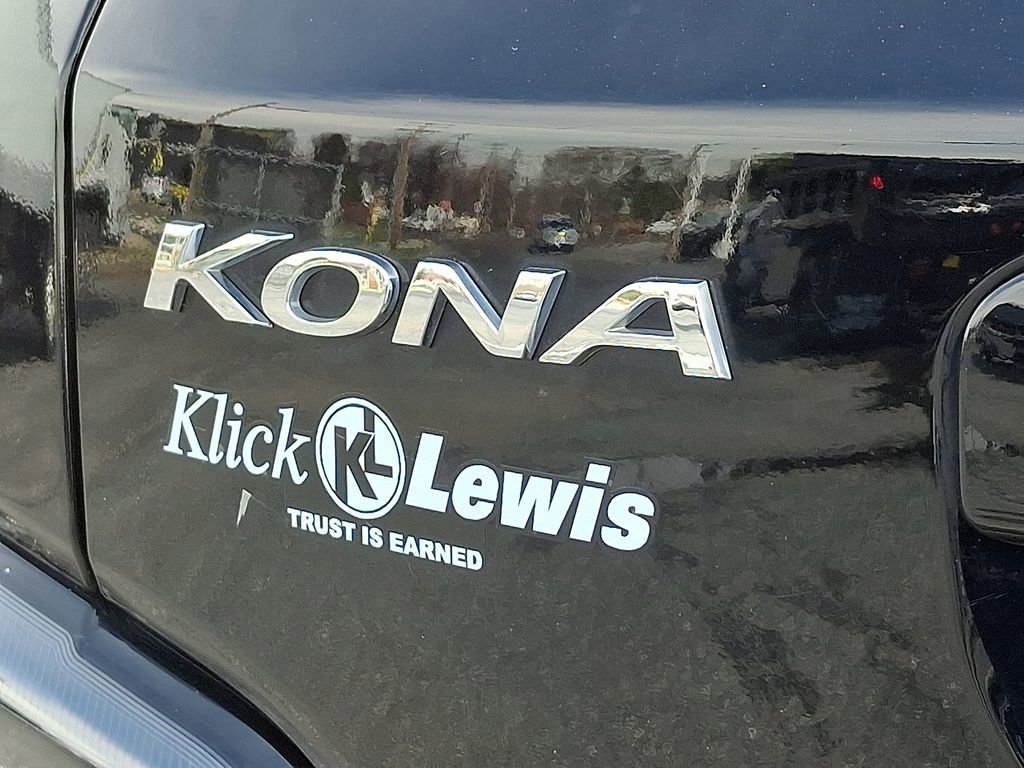 Used 2023 Hyundai Kona SE image 32