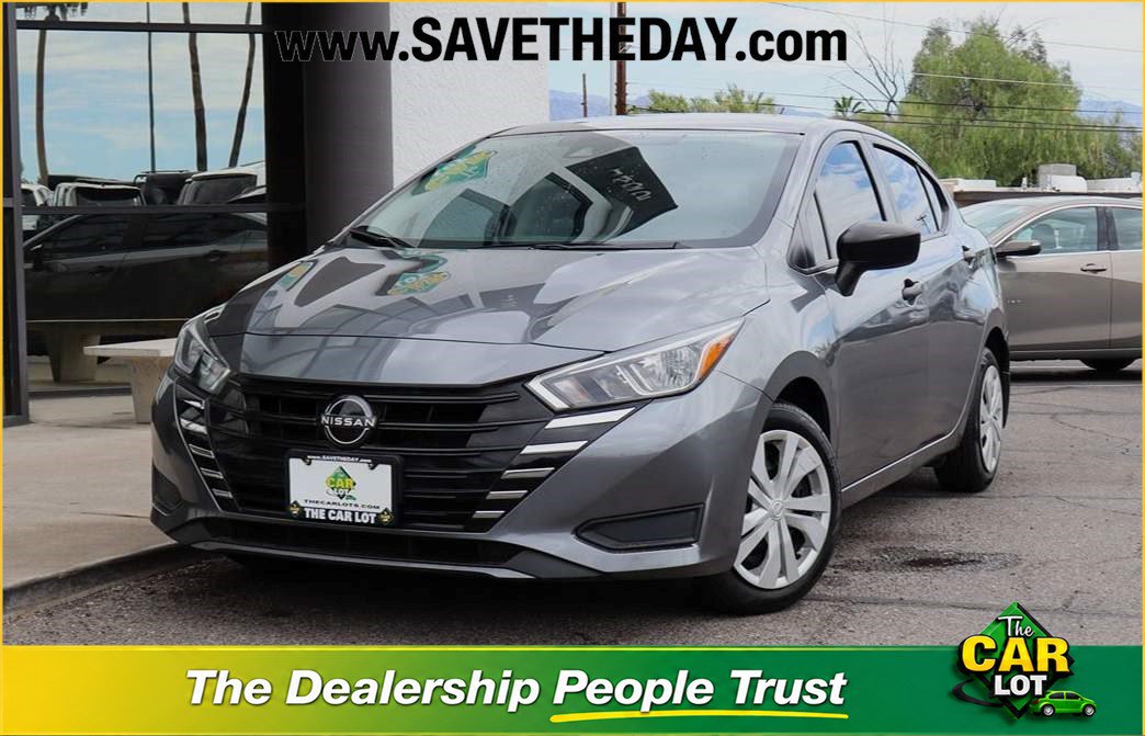 Used 2024 Nissan Versa S w/ Trunk Package FWD image 1